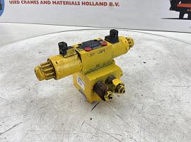 Grove GMK 3055 CONTROL BLOCK