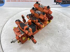 Grove GMK 3055 CONTROL BLOCK