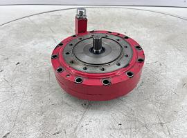 Grove GMK 5150 Part of standard slewing gear unit