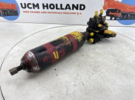 Liebherr LTM 1050-1 axle locking valve incl. accumulator