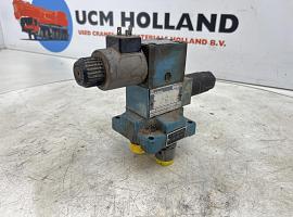 Demag AC 205 4/2 valve block