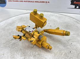 Liebherr LTM 1030/2 Control block ballasting