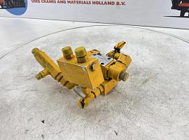 Liebherr LTM 1030/2 Control block ballasting