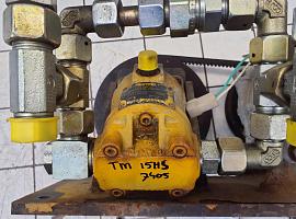 Liebherr LTM 1055-3.2 airco hydro compressor unit