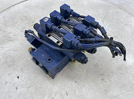 Liebherr LTM 1030/2 Slide valve block outrigger