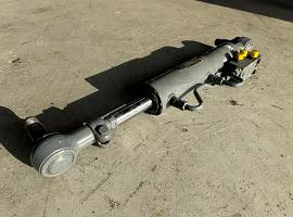 Liebherr LTM 1055-3.2 steering centering cylinder