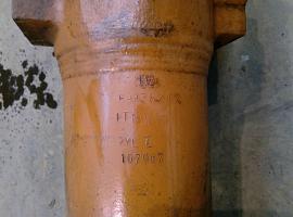 Liebherr LTM 1060 Telescopic boom cylinder