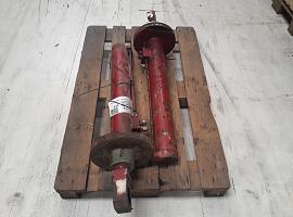 Krupp KMK 4070 counterweight cylinder