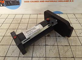 Demag AC 155 counterweight lift cylinder 
