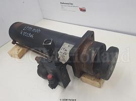 Liebherr LTM 1080-1 ballast extension ram
