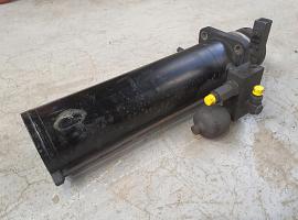 Liebherr LTM 1080-1 ballast extension ram