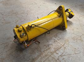 Grove GMK 5100 counterweight cylinder 