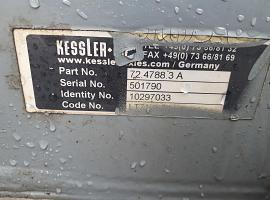 Liebherr LTM 1130-5.1 axle 2 