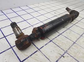 Krupp KMK 3045 steering cylinder