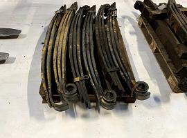 Grove AT 633 leaf springs 