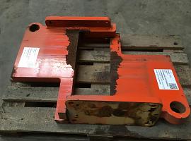 Demag AC 205 retainer counterweight