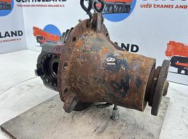 Demag AC 25 end differential 18x33 axle 1