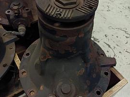 Demag AC 25 differential small axle 2 18x33 