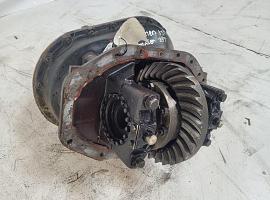 Spierings SK-598 AT 5 mid differential  axle 3