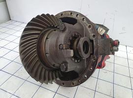 Liebherr LTM 1090 mid differential 13x35 as 2
