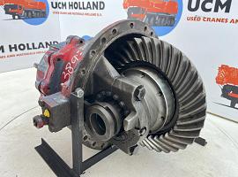 Liebherr LTM 1090 mid differential 13x35 axle 2