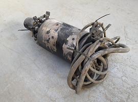 Liebherr LTM 1070 hydraulic and electric swivel