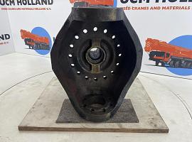 Liebherr LTM 1035 Steering knuckle 16 holes axle 1