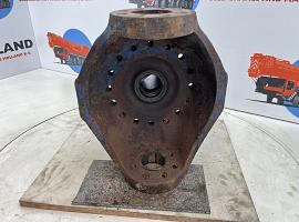 Demag AC 205 Steering knuckle 16 holes axle 4