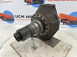 Liebherr LTM 1070 steering knuckle 16 holes axle 3