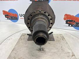 Liebherr LTM 1070 steering knuckle 16 holes axle 3
