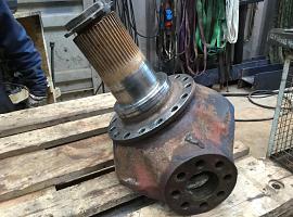 Demag AC 205 axle 4 left steering knuckle 16 holes 