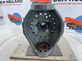 Liebherr LTM 1055-3.2 Steering knuckle 16 holes axle 2