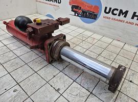 Liebherr LTM 1060-2 ballast extension ram  
