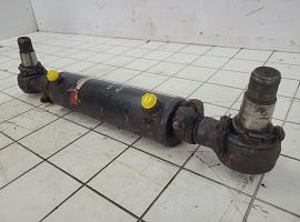 Krupp KMK 3045 steering cylinder