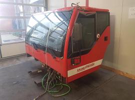 Liebherr LTM 1060-2 lower cabin