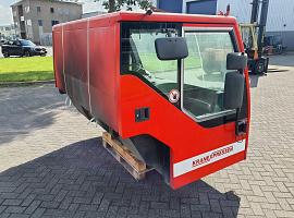 Liebherr LTM 1060-2 lower cabin