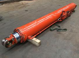 Demag AC 100 boom cylinder 