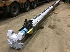 Demag AC 100/4 telescopic cylinder 