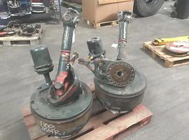 Grove GMK 5220 Megatrak axle housing