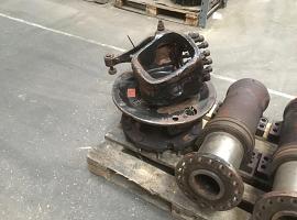 Krupp KMK 3045 Megatrack axle housing