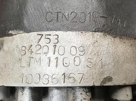 Liebherr LTM 1100-5.1 Telescopic boom cylinder