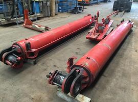 Liebherr LTM 1500-8.1 boom lift cylinder set