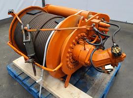 Grove GMK 5130-2 winch