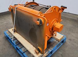Grove GMK 5130-2 winch