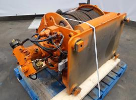 Grove GMK 5130-2 winch