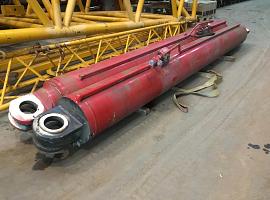 Demag AC 700 Boom cylinder set