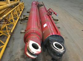 Demag AC 700 Boom cylinder set