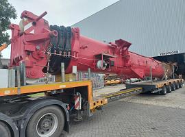 Demag AC 700 boom basic case