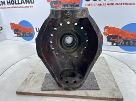 Terex PPM 480 ATT steering knuckle 16 holes axle 1