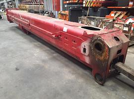 Grove GMK 3055 base section 